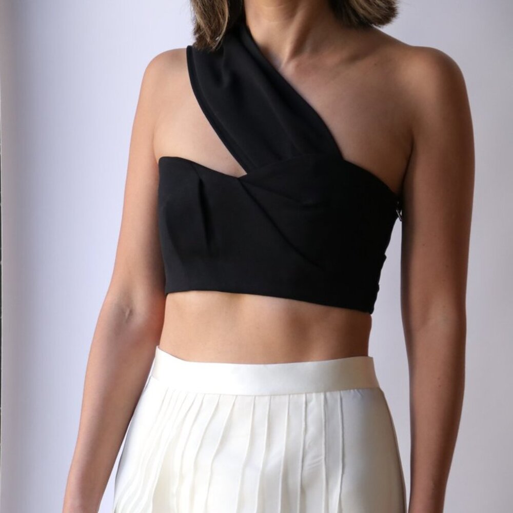 Structured Crepe Detachable Tie Bustier Top